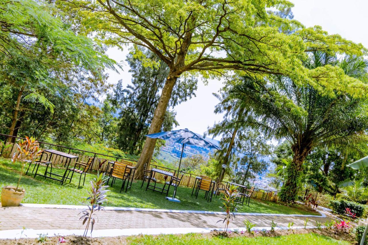 Nature Кигали Экстерьер фото